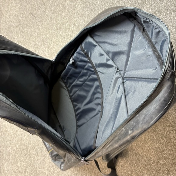 Alchemy Goods Madison Black Recycled Inner Tube Backpack Laptop Sleeve - Picture 5 of 16